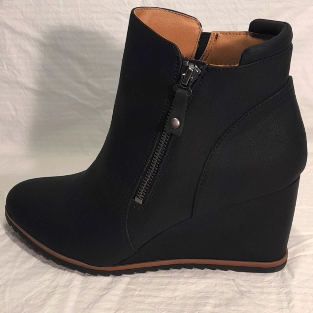 Naturalizer bootie